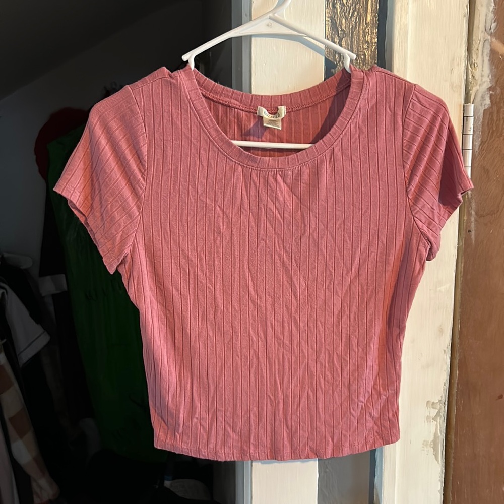 Large pink Bozzolo crop top